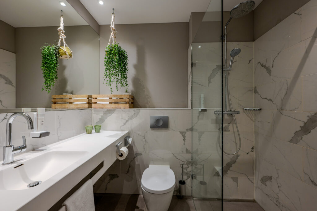 The_Blasky_Hotel_Frankfurt_421_BAD_k